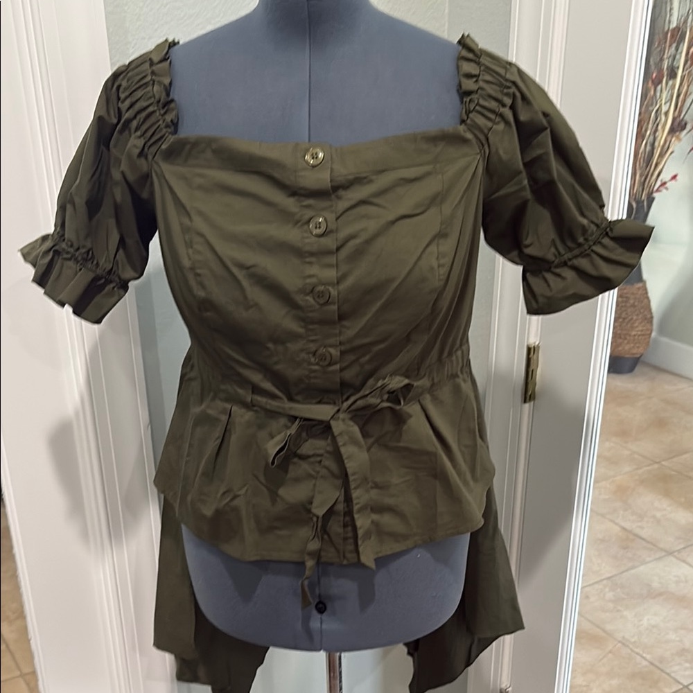 Elegant Olive Women's Buttoned Blouse